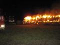 Foto: FF Wiener Neustadt 20110922_strohballenbrand_wrn_001