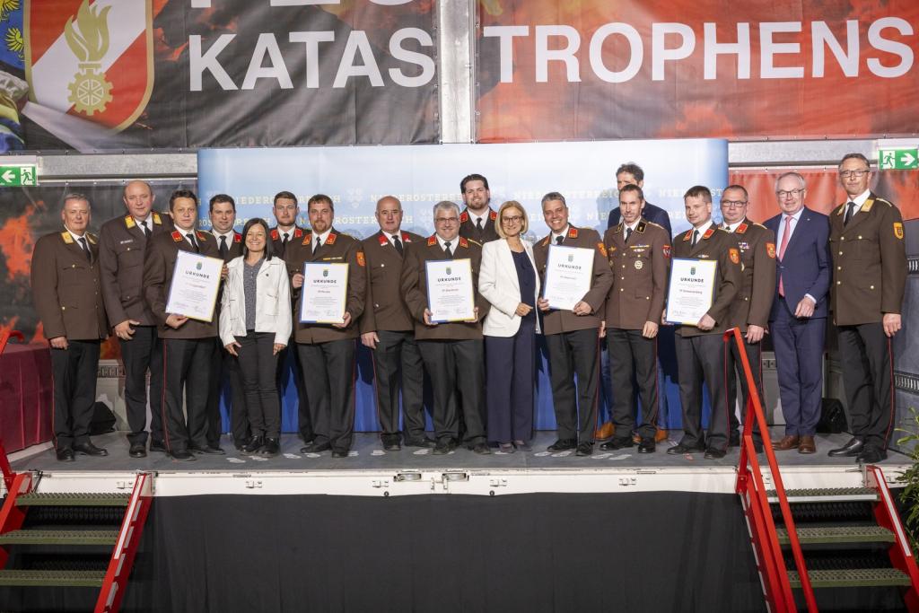 NÖ Feuerwehren wurden geehrt 