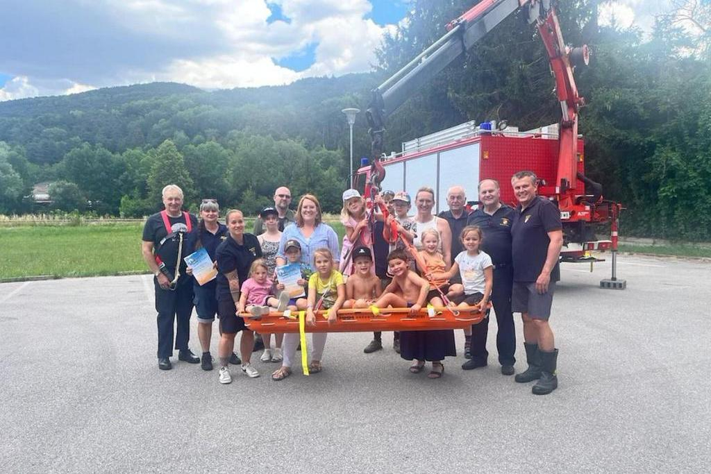 Spiel und Spaß bei der Feuerwehr - Feriespiel Waldegg